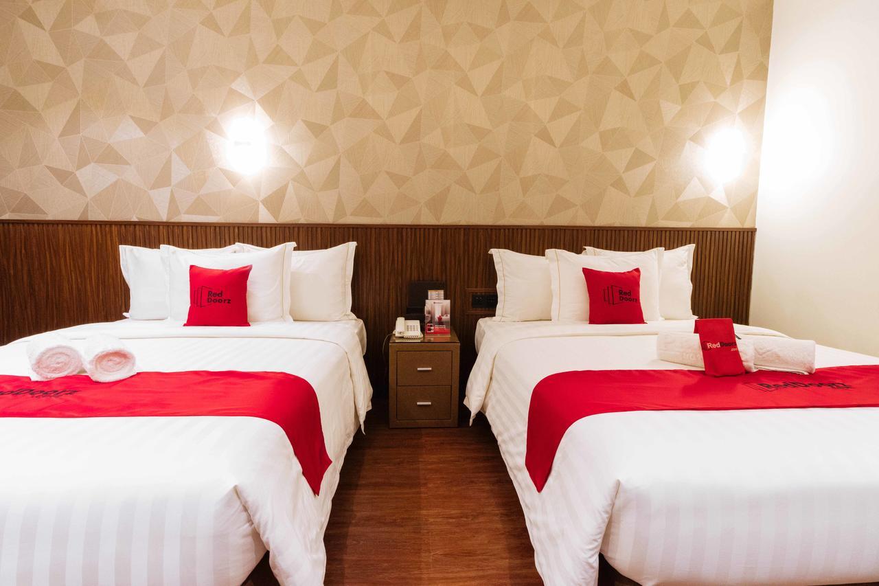 Reddoorz Premium @ South Triangle Quezon City Exteriér fotografie