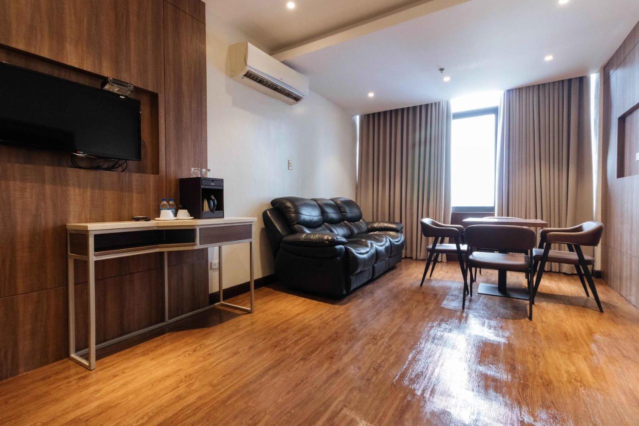 Reddoorz Premium @ South Triangle Quezon City Exteriér fotografie