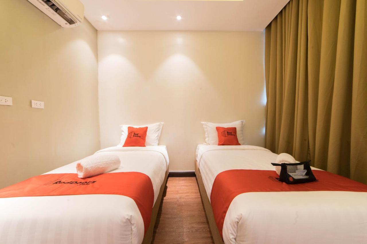 Reddoorz Premium @ South Triangle Quezon City Exteriér fotografie