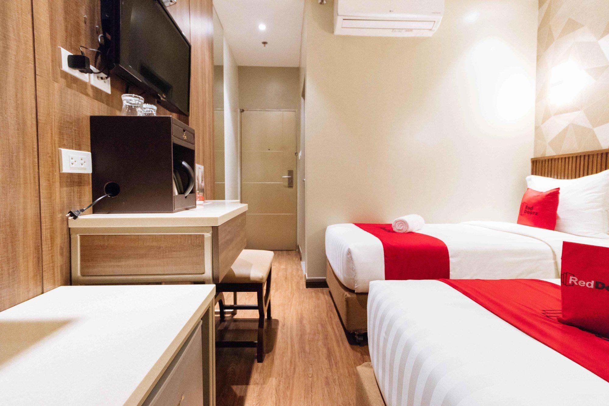 Reddoorz Premium @ South Triangle Quezon City Exteriér fotografie