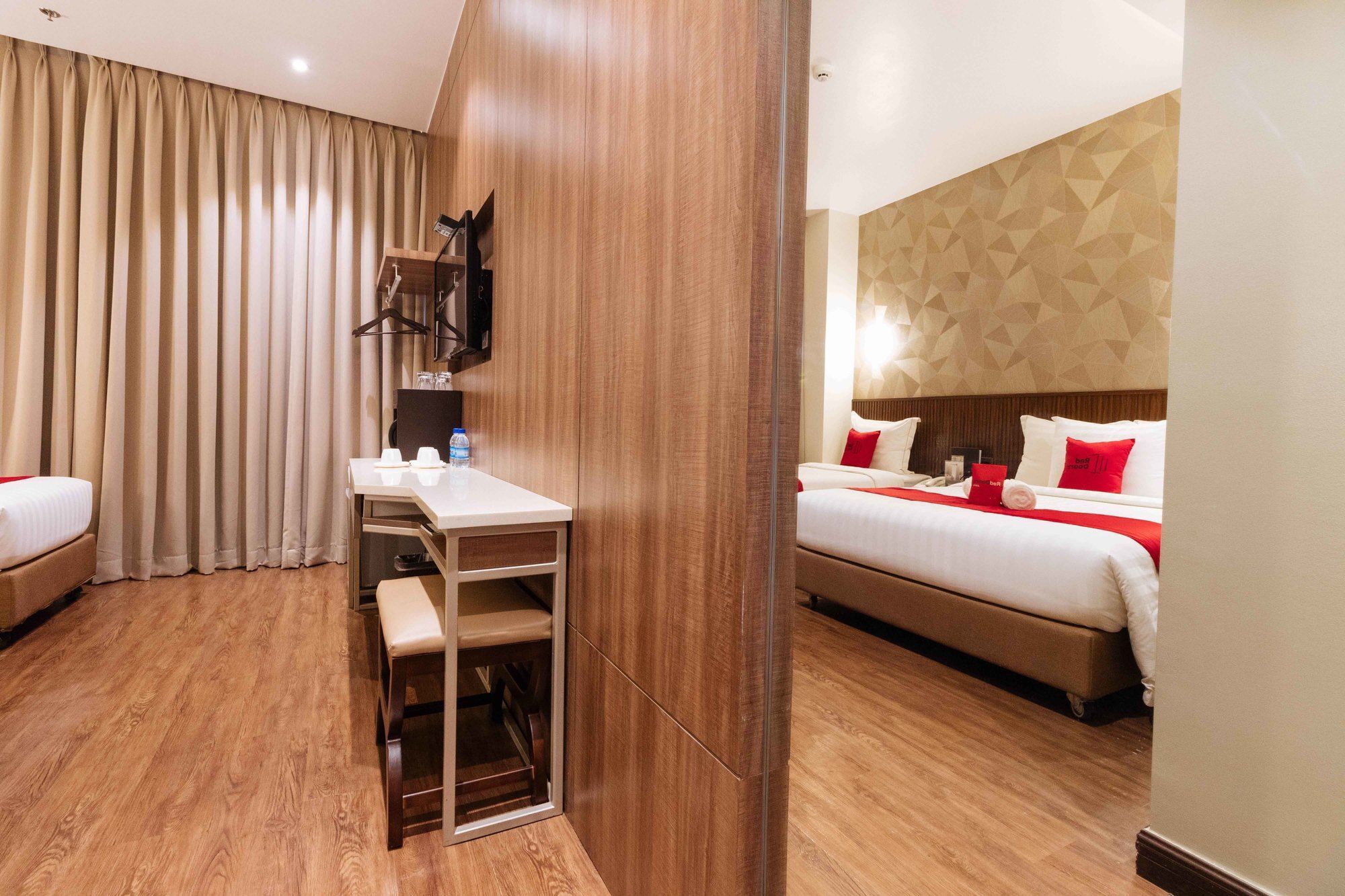 Reddoorz Premium @ South Triangle Quezon City Exteriér fotografie
